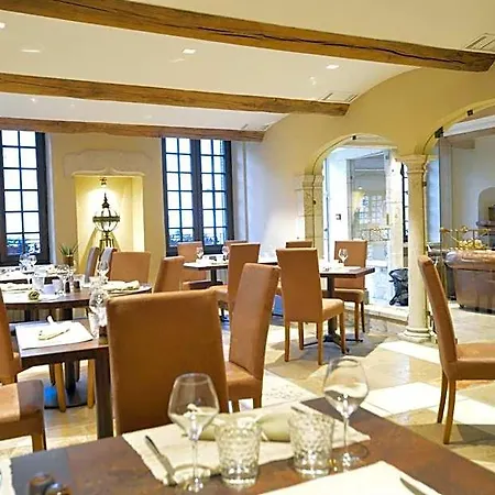 Le Soleil D'or 3* 주앵빌